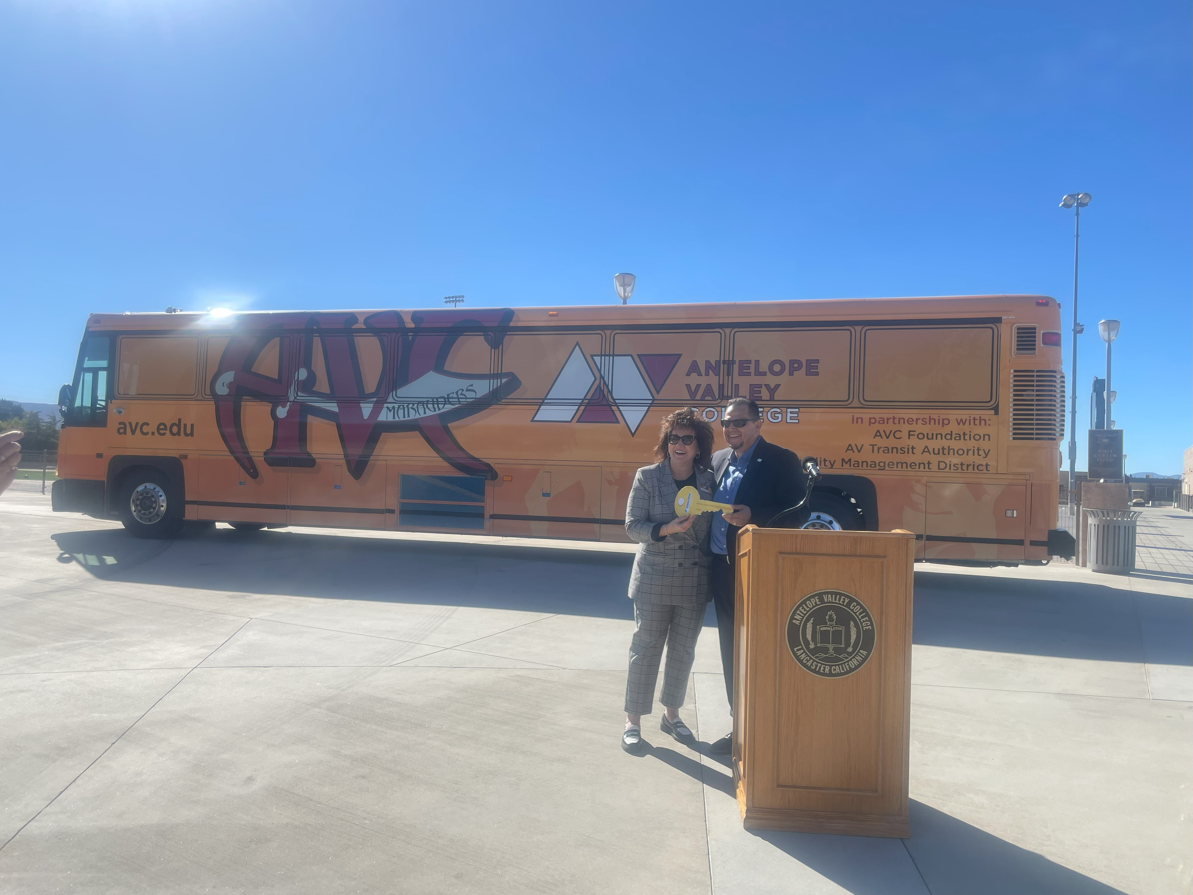 AVTA and AVAQMD Deliver Rehabilitated Retired Diesel Bus to Antelope Valley College